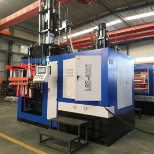 LBZ-500E rubber injection moulding machine-2.jpg