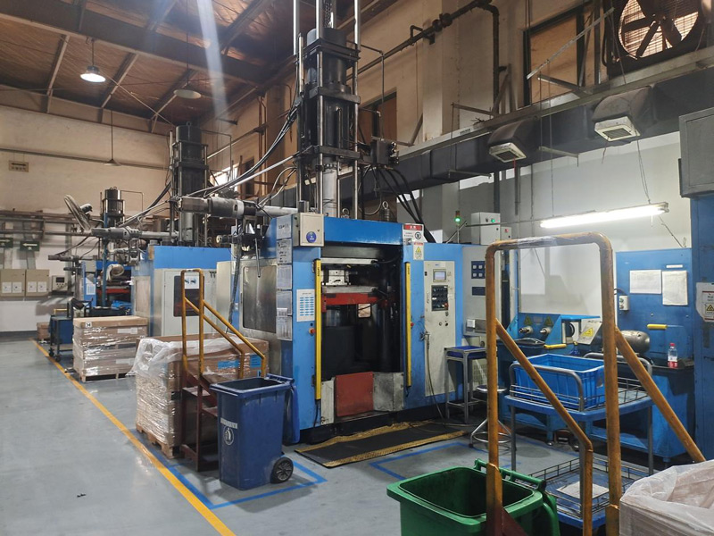 Rubber Injection Machines