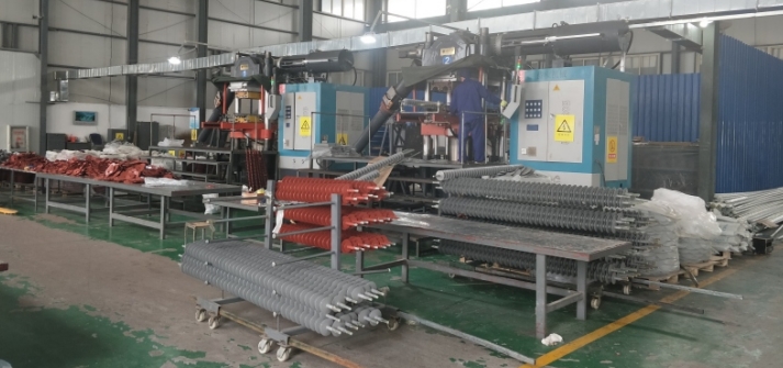 Insulator Injection Machine