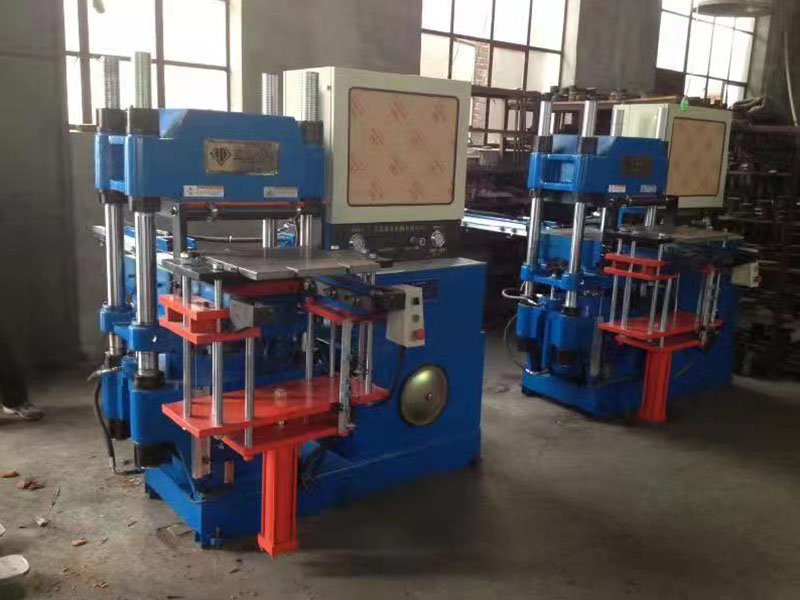 Vacuum Rubber Molding Machine